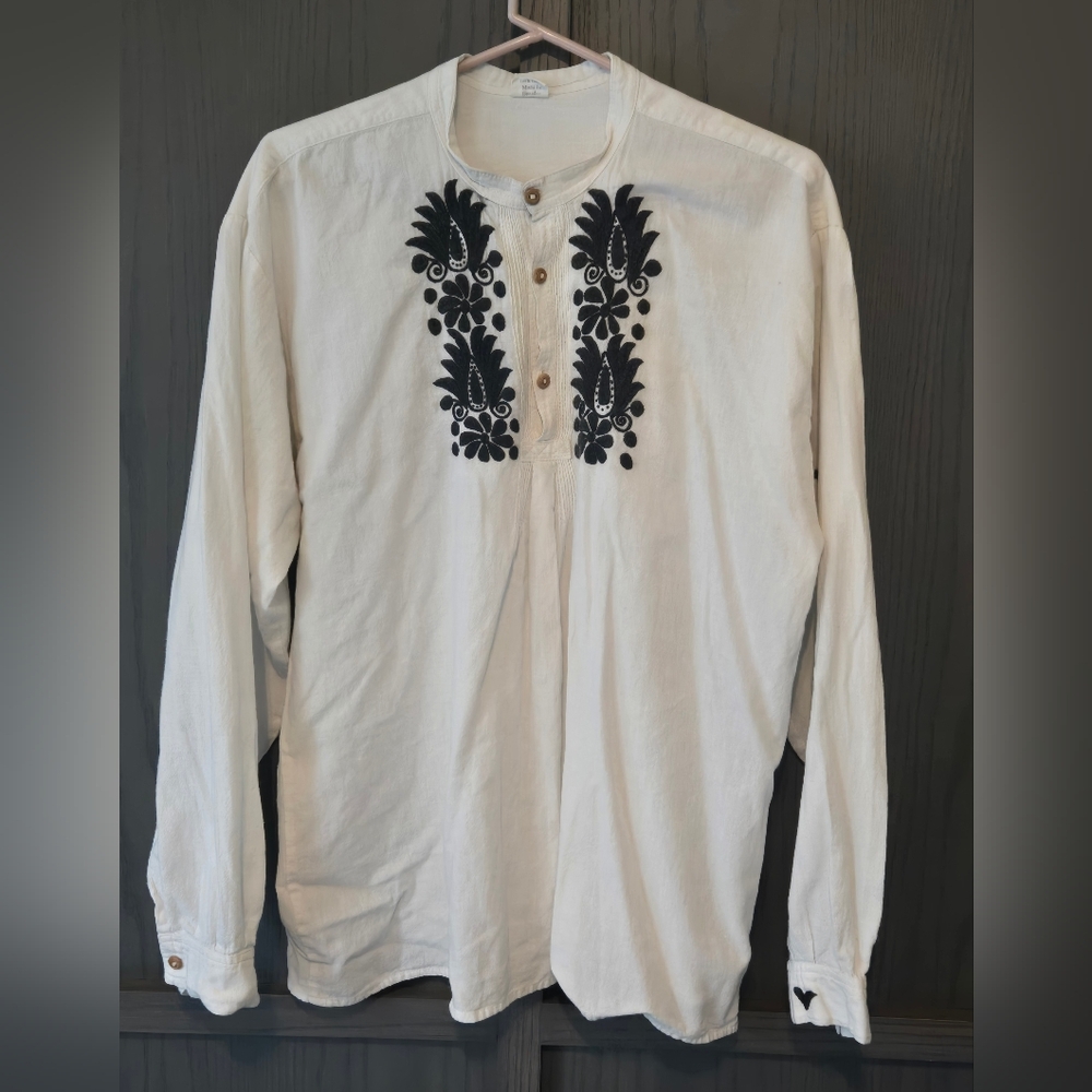 Embroidered Cotton Blouse with Brown Floral Design